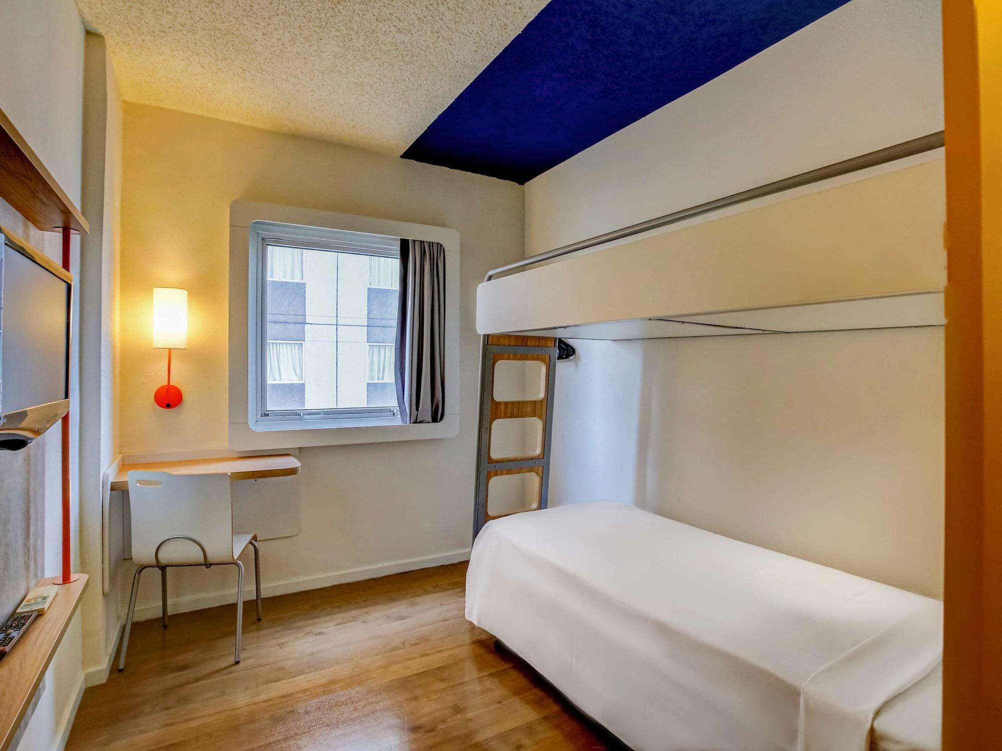 Ibis Tambore Баруэри Экстерьер фото