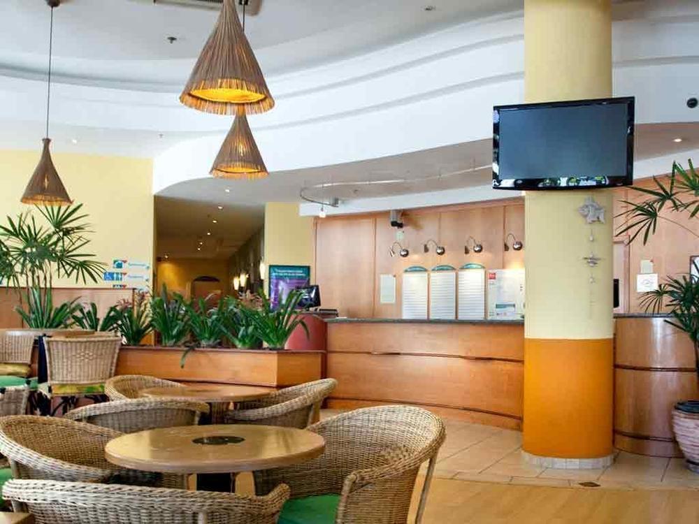 Ibis Tambore Баруэри Экстерьер фото