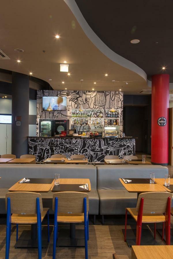 Ibis Tambore Баруэри Экстерьер фото